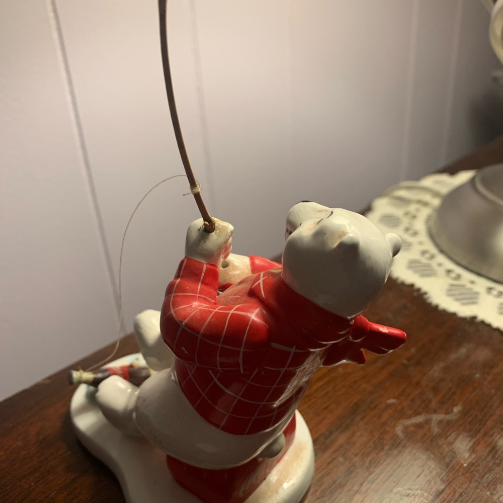 Vintage 1995 Coca Cola Polar Bear Holiday Figurine - Red and White - Picture 2 of 3